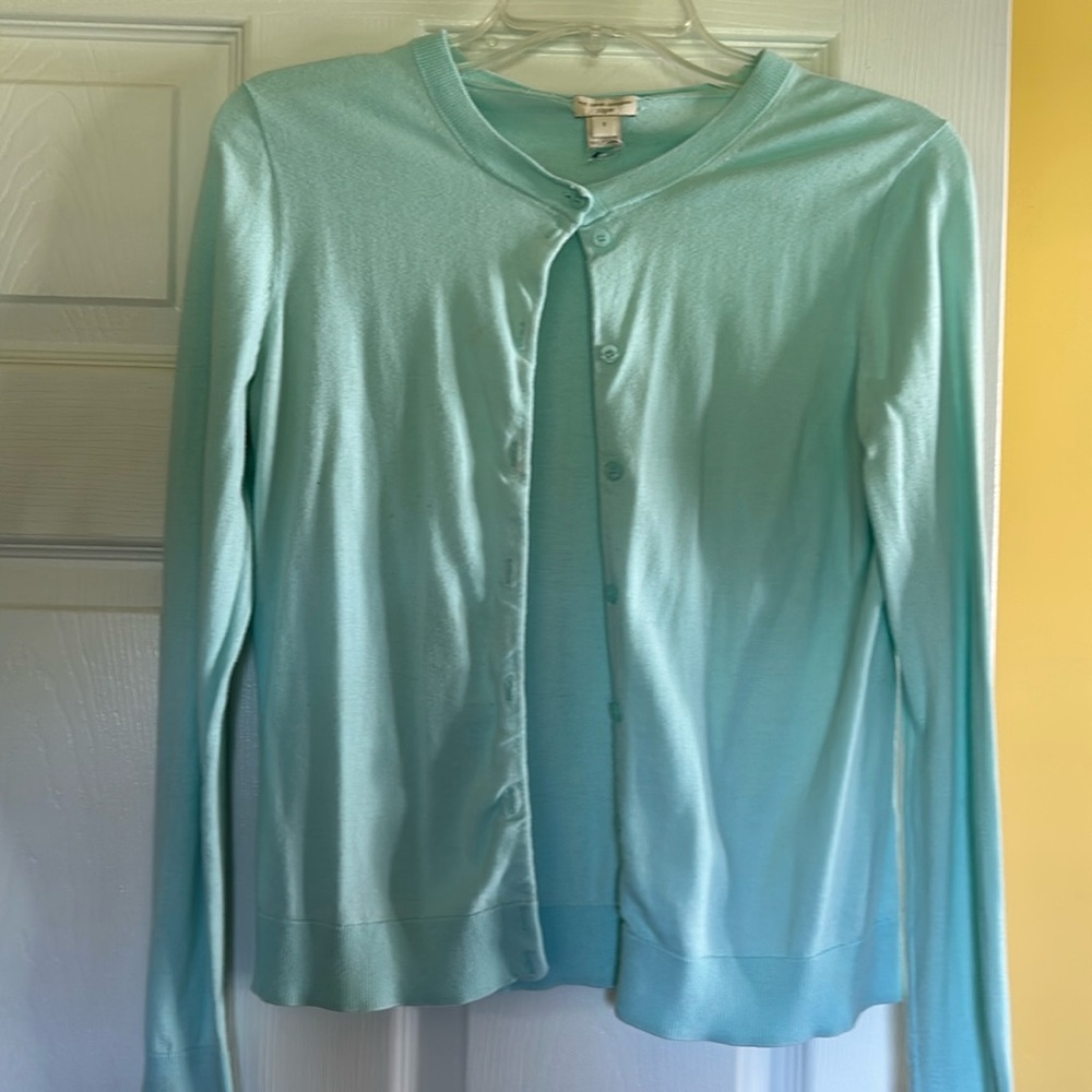 The Caryn Cardigan - Picture 2 of 5